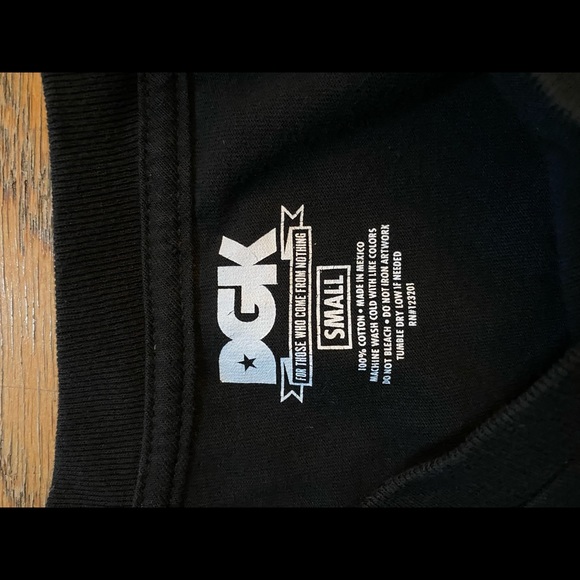 DGK The Rose That Grew From Concrete Long Sleeve Rare Size S Skateboarding 🥶🤪 - Picture 5 of 5